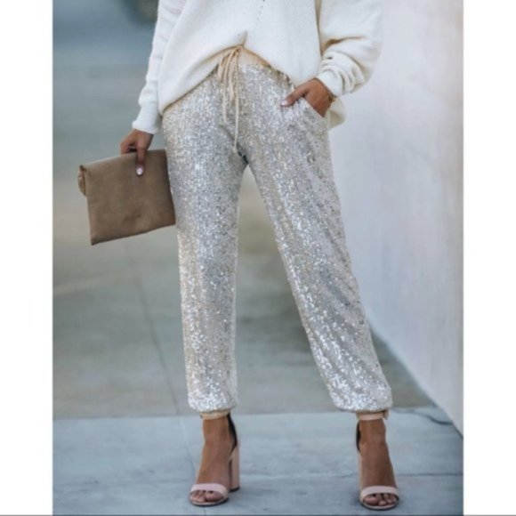 NEW - JUST DANCE POCKETED SEQUIN JOGGERS - Picture 5 of 5